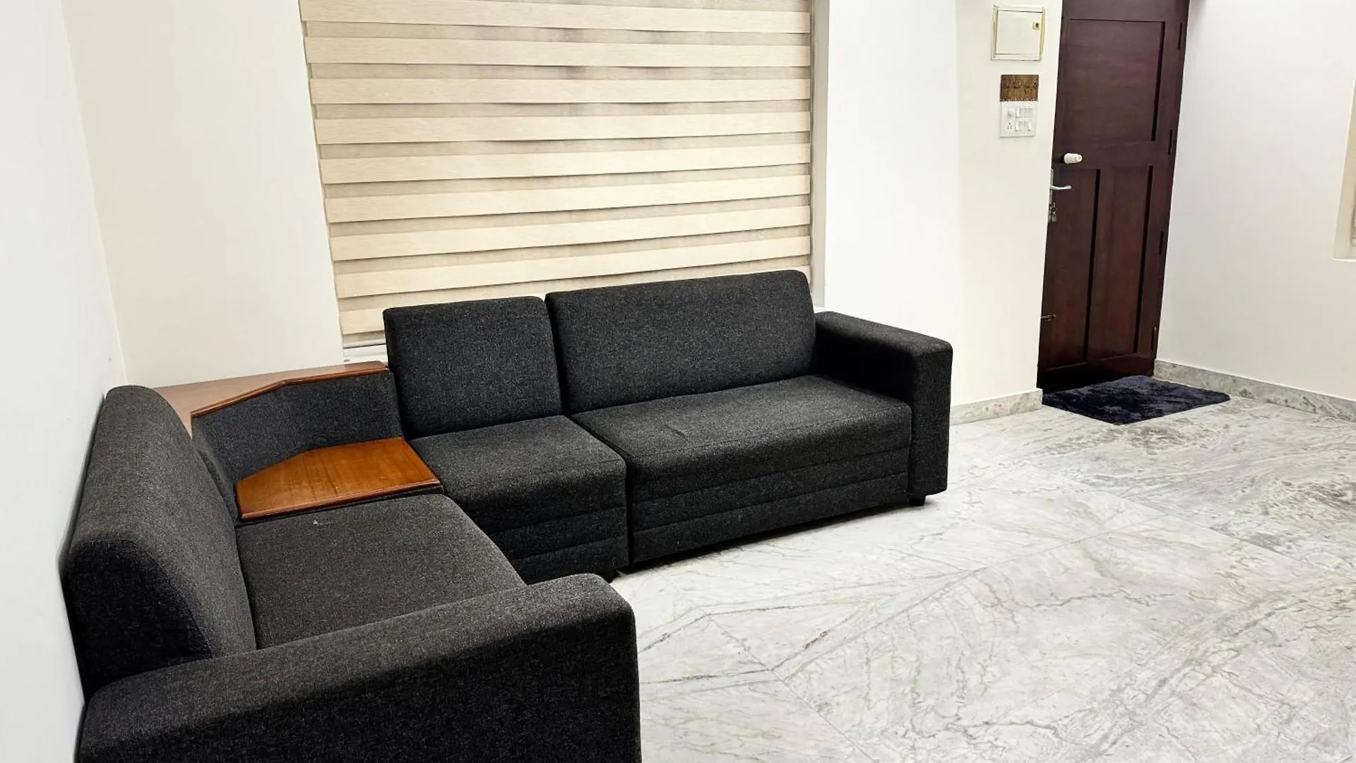 Апартаменты Sayyid Homes 3 Bhk Near Lulu Mall Коччи